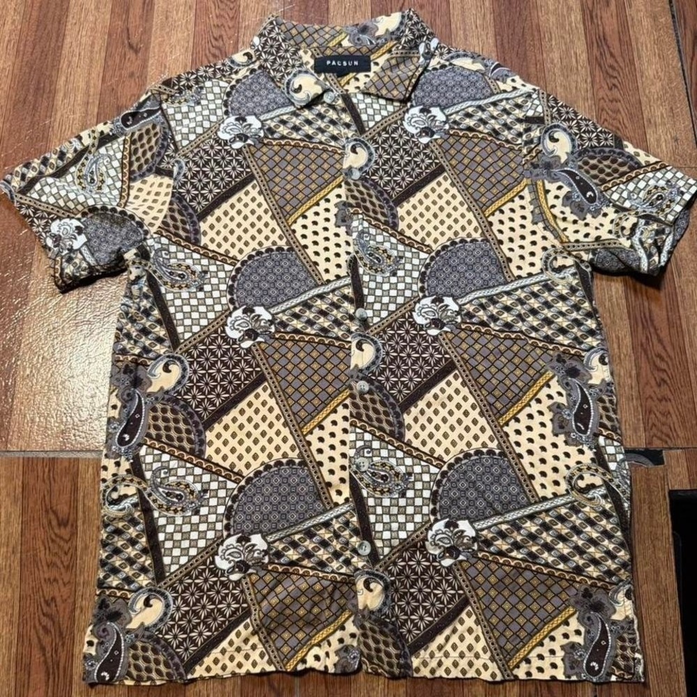 Pacsun Cream Beige Western Beach Summer‎ Button Down Polo Shirt Small